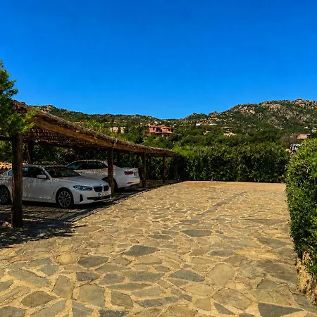 Big Pevero Sea View House 8 Three Bedrooms Vakantiehuis Porto Cervo